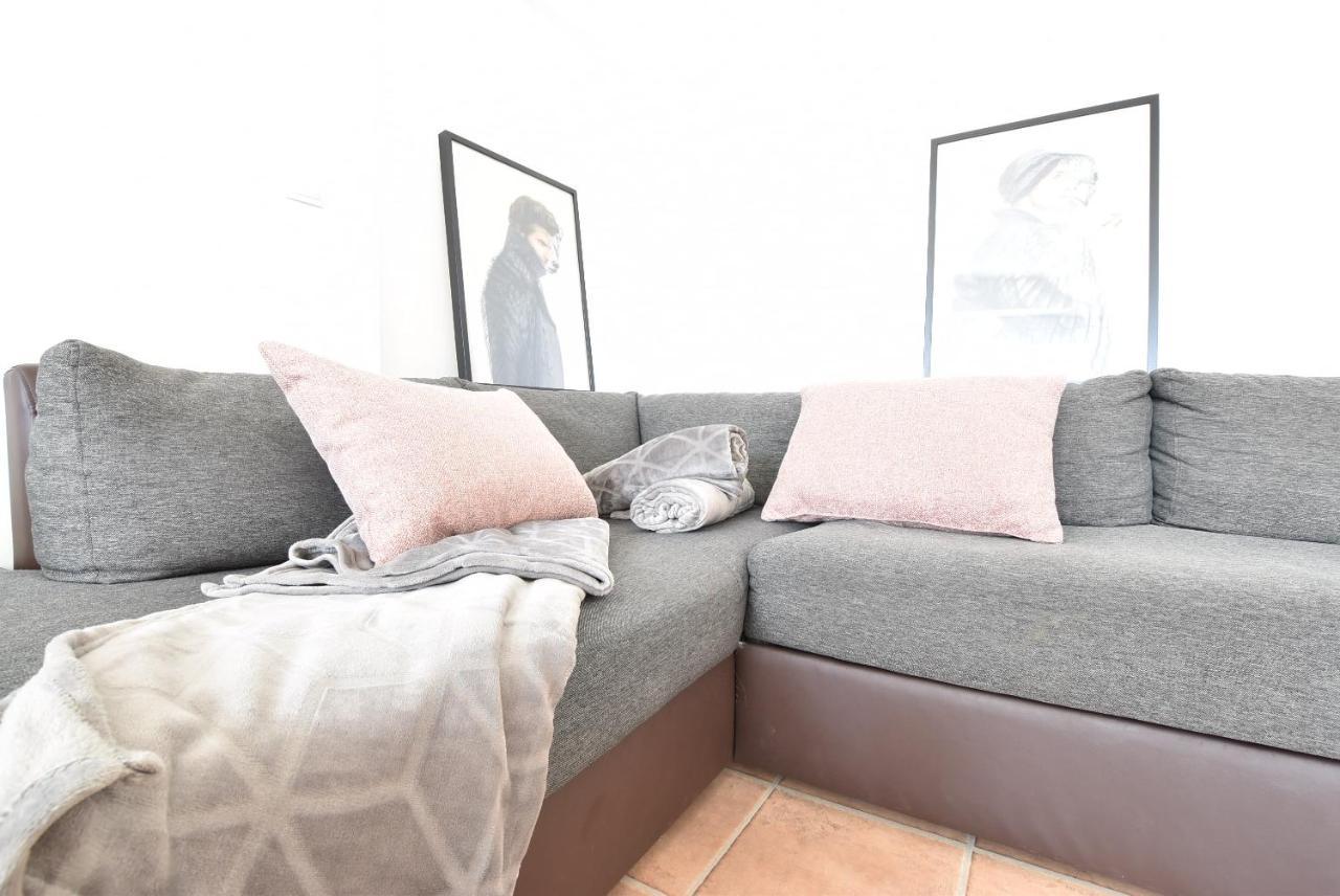 Huge Apartment In Awesome Location With Parking Ίνσμπρουκ Εξωτερικό φωτογραφία